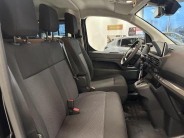 SPOTICAR Peugeot Expert Long 6 Pl Dubbele Cabine 2.0  Bluehdi 145 Eat 8 Tweedehands - Utilitaire Diesel Black - Sint-niklaas - 1200367715_2