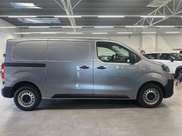 SPOTICAR Peugeot Expert 3 Standard L2 2.0 Bluehdi 145 - Tweedehands - Hatchback Diesel Gris - Bruxelles (schaerbeek ) - 1200371756_4