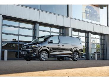 SPOTICAR Peugeot Expert Dc Mt 5 Zit |directie Luxury Pack | Afn. Th | Lede Tweedehands - Hatchback Diesel Zwart - Turnhout - 1200376571_2