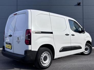 SPOTICAR Peugeot Partner Standard Light Occasions -  Diesel White - Marche-en-famenne - 1200364441_4