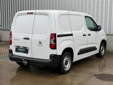 SPOTICAR Peugeot Partner Van *ac*3pl* 1.2 Benz 110 Pk Tweedehands -  Benzine Blanc - Oostende - 1200366059_3
