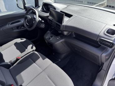 SPOTICAR Peugeot Partner Taille M / 130ch / Carplay Occasions -  Diesel White - Marche-en-famenne - 1200374996_2