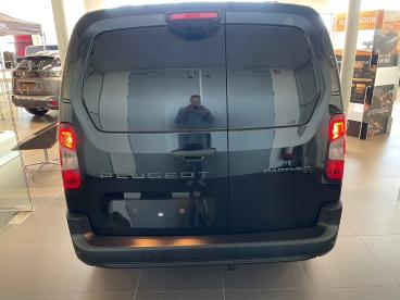 SPOTICAR Peugeot Partner Xl 130pk Automaat *0km* Occasions - Monospace Diesel Noir - Geel - 100377986_4
