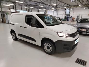 SPOTICAR Peugeot Partner 3 1.5 Bhdi L1 Light 55kw S/s Pro Occasions - Utilitaire Diesel Wit - Wilrijk - 1200388501_3