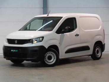 SPOTICAR Peugeot Partner 1.5hdi 3pl - Clim - Attelage Occasions - Utilitaire Diesel White - Somzee - 1200389369_1