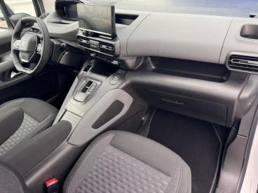 SPOTICAR Peugeot Rifter Long / Gt / Eat8 / 0 Km ! Occasions - Monospace Diesel White - Arlon - 1200362209_2