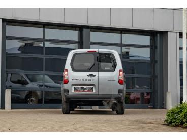 SPOTICAR Peugeot Rifter Benz. 110 Pk | 5-zit | Airco | Parkeersens. Achter Occasions - Monospace Essence Grijs - Turnhout - 1200375990_5