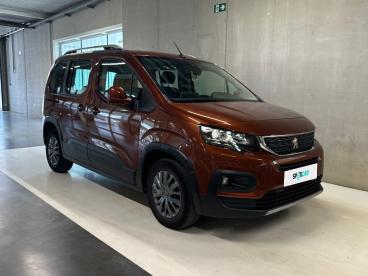SPOTICAR Peugeot Rifter 1 1.2 Puretech 110 S/s Allure Tweedehands - Monospace Benzine Bruin - Wijnegem - 1200379419_3