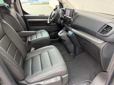SPOTICAR Peugeot Traveller *gps*8pl*camera*leder* 2.2 Hdi Eat8 180 Pk L3 Busi Occasions - Utilitaire Diesel Gris - Oostende - 1200372886_2
