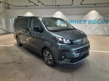 SPOTICAR Peugeot Traveller Dubbele Cabine *0km* 180pk Automaat Occasions - Utilitaire Diesel Vert - Geel - 100374435_1