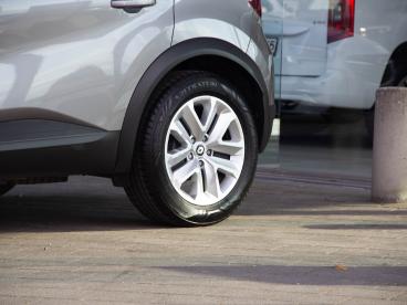 SPOTICAR Renault Captur 1.0 Tce 91pk |gps|airco|trekhaak| Tweedehands - Suv Benzine Gris - Veurne - 400375750_5