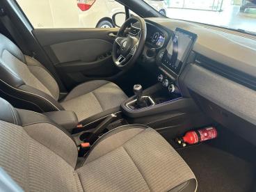 SPOTICAR Renault Clio Techno 1.0 Tce 90 Pk Man 6 Tweedehands - Citadine Benzine Grey - Sint-niklaas - 1200359913_2