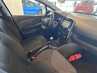 SPOTICAR Renault Clio Grandtour 0.9 Benzine 90 Pk Tweedehands - Monospace Benzine Grey - Sint-niklaas - 1200374186_2