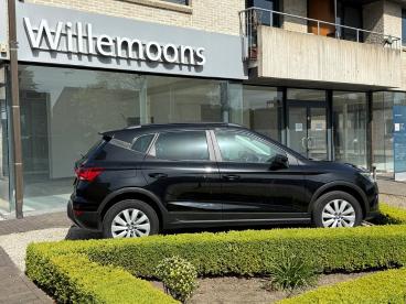 SPOTICAR Seat Arona Style 1.0 Tsi 95pk *navi*apple Carplay-android Aut Occasions - Citadine Essence Noir - Laakdal - 400373867_2