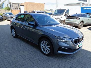SPOTICAR Skoda Scala 1 1.0 Tsi 70kw Active Occasions - Berline Essence Grijs - Wilrijk - 1200377176_3