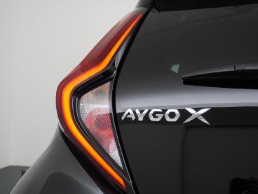 SPOTICAR Toyota Aygo X 1.0 Vvt-i Automaat Tweedehands - Citadine Benzine Grijs - Hasselt - 1200394180_5