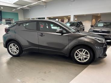 SPOTICAR Toyota C-hr 1 1.8 Vvt I-hybrid Mono-tone E-cvt C-hic Occasions - Suv Hybride Gris - Drogenbos - 1200371526_4