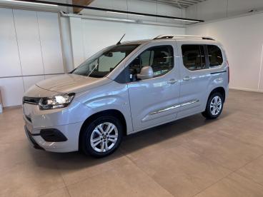 SPOTICAR Toyota Proace 1.2 Benzine 130 Automaat Occasions - Monospace Essence Beige - Sint-niklaas - 1200377006_4