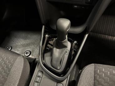 SPOTICAR Toyota Yaris 1.5 Vvt-i Elegant Occasions - Citadine Hybride Red - Sint-niklaas - 1200369104_4