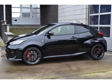 SPOTICAR Toyota Yaris Gr High-performance Pack Occasions - Citadine Essence Noir - Torhout - 1200370070_3
