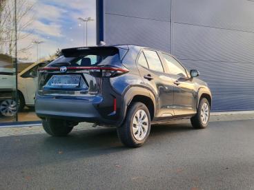 SPOTICAR Toyota Yaris Dynamic  -  Automatique - Tweedehands - Citadine Hybrid Black - Gembloux - 1200373059_4