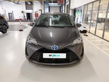 SPOTICAR Toyota Yaris 3 1.5 Vvt-i Hybrid E-cvt Comfort Occasions - Citadine Hybride Grijs - Wilrijk - 1200377175_2
