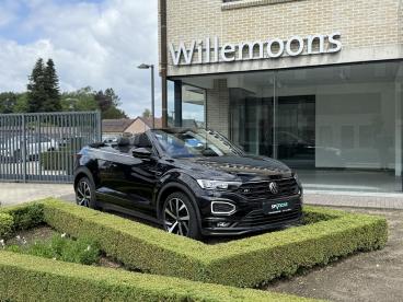 SPOTICAR Volkswagen T-roc Cabrio R-line 1.5tsi 150pk Dsg *leder*apple Carpla Occasions - Suv Essence Zwart - Laakdal - 1200389548_1