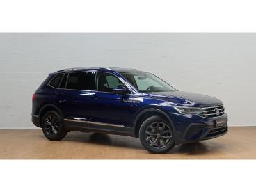 SPOTICAR Volkswagen Tiguan Allspace 1.5 Tsi Dsg Life Business Occasions -  Essence Blauw - Antwerpen - 1200375180_2