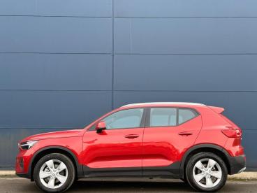 SPOTICAR Volvo Xc40 Xc 40 B3 / Mild Hybrid / Core Tweedehands - Suv Benzine Red - Rochefort - 1200368057_5