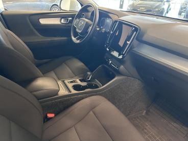 SPOTICAR Volvo Xc40 Xc 40 T3 Momentum Auto 163 Pk Tweedehands - Suv Benzine White - Sint-niklaas - 1200382529_2