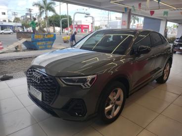 SPOTICAR Audi Q3 2.0 40 Tfsi Gasolina Sportback Performance Black Q Usada - Suv Flex Cinza - Feira De Santana - 500037997_2