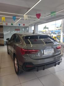 SPOTICAR Audi Q3 2.0 40 Tfsi Gasolina Sportback Performance Black Q Usada - Suv Flex Cinza - Feira De Santana - 500037997_3