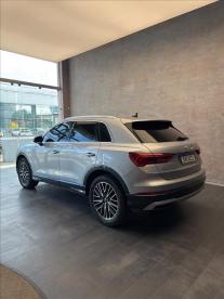 SPOTICAR Audi Q3 2.0 40 Tfsi Gasolina Performance Quattro Tiptronic Usada - Suv Gasolina Prata - Recife - 500047156_5