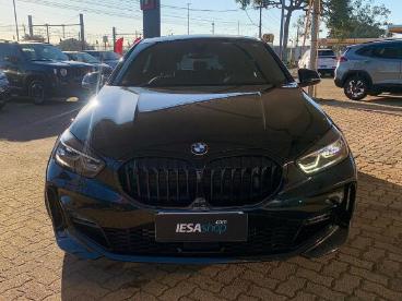 SPOTICAR Bmw Serie 1 118 1.5 12v Gasolina M Sport Steptronic Usada - Hatch Gasolina Preto - Canoas - 500025406_2