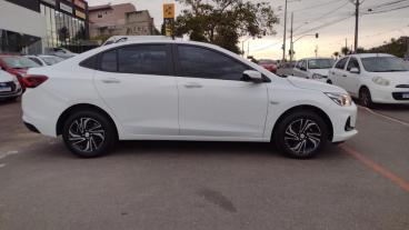 SPOTICAR Chevrolet Onix 1.0 Turbo Flex Plus Lt Manual Usada - Sedan Flex Branco - Curitiba - 500022601_1