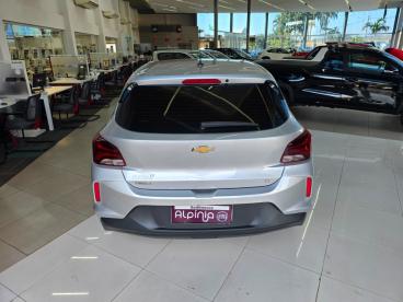 SPOTICAR Chevrolet Onix 1.0 Flex Lt Manual Usada - Hatch Flex Prata - Ribeirao Preto - 500040650_5