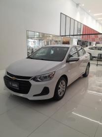 SPOTICAR Chevrolet Onix 1.0 Flex Lt Manual Usada - Sedan Flex Branco - Aracaju - 500045918_1