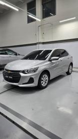 SPOTICAR Chevrolet Onix 1.0 Flex Manual Usada - Hatch Flex Prata - Campinas - 500046328_1