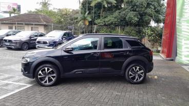 SPOTICAR Citroën C4 Cactus 1.6 Vti 120 Flex Feel Pack Eat6 Usada - Hatch Flex Preto - Blumenau - 500024598_5