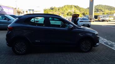 SPOTICAR Fiat Argo 1.3 Firefly Flex Trekking Manual Usada - Hatch Flex Cinza - Blumenau - 500022529_1