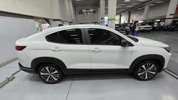 SPOTICAR Fiat Fastback 1.0 Turbo 200 Hybrid Audace Cvt Usada - Suv Hibrido Branco - Campinas - 500045909_5