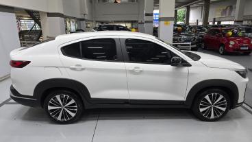 SPOTICAR Fiat Fastback 1.0 Turbo 200 Hybrid Audace Cvt Usada - Suv Hibrido Branco - Campinas - 500046242_5