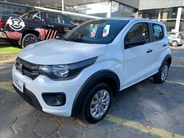 SPOTICAR Fiat Mobi 1.0 Evo Flex Like. Manual Usada - Picape Flex Branco - Alfenas - 500025418_2