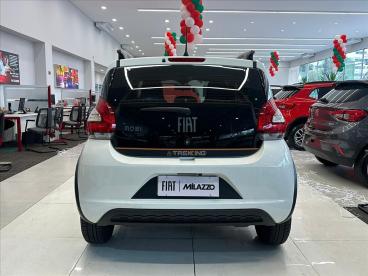 SPOTICAR Fiat Mobi 1.0 Evo Flex Trekking Manual Usada - Picape Flex Branco - Santos - 500029252_4
