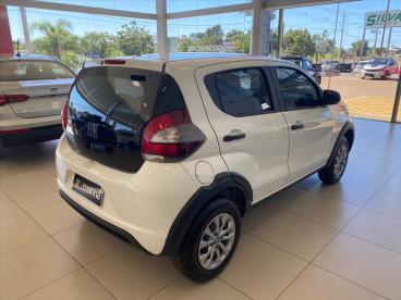 SPOTICAR Fiat Mobi 1.0 Evo Flex Like. Manual Usada - Picape Flex Branco - Carazinho - 500044550_4