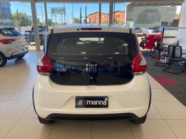 SPOTICAR Fiat Mobi 1.0 Evo Flex Like. Manual Usada - Picape Flex Branco - Carazinho - 500044550_5