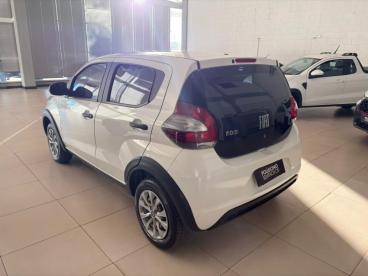 SPOTICAR Fiat Mobi 1.0 Evo Flex Like. Manual Usada - Hatch Flex Branco - Montes Claros - 500046239_4