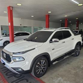 SPOTICAR Fiat Toro 2.0 16v Turbo Diesel Ranch 4wd At9 Usada - Picape Diesel Branco - Boa Vista - 500021619_1