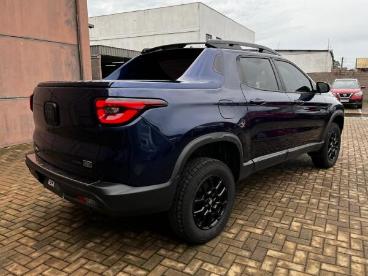 SPOTICAR Fiat Toro 2.0 16v Turbo Diesel Ultra 4wd At9 Usada - Picape Diesel Azul - Porto Alegre - 500029038_4