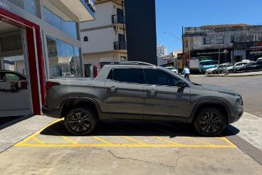 SPOTICAR Fiat Toro 1.3 Turbo 270 Flex Volcano At6 Usada - Picape Flex Cinza - Campos Novos - 500044341_3